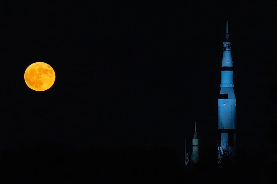 NASA представло подборку лучших космических снимков года