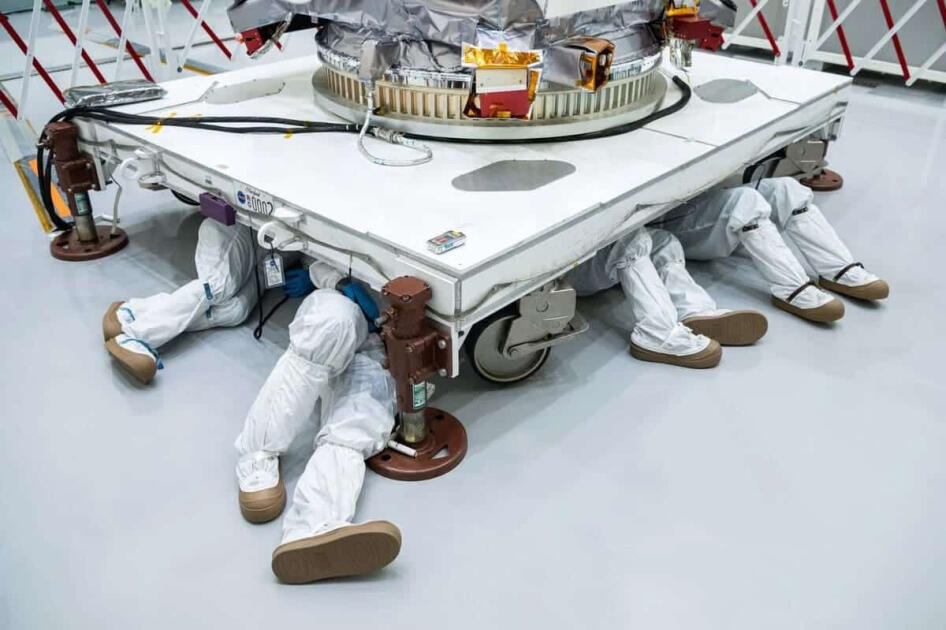 NASA представло подборку лучших космических снимков года