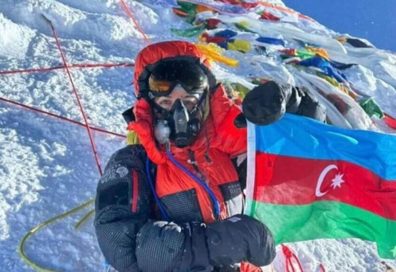 Первая азербайджанская альпинистка, покорившая Эверест, вернулась на родину