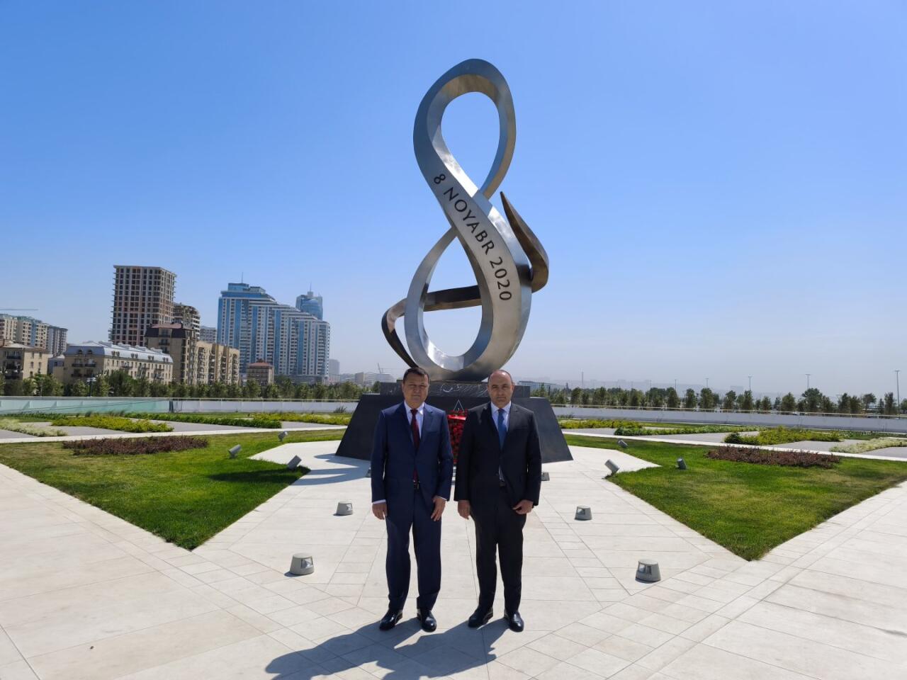 “Azərbaycan və Özbəkistan arasında dostluq əlaqələrinin inkişafında ictimai diplomatiyanın rolu” mövzusunda tədbir keçirilib