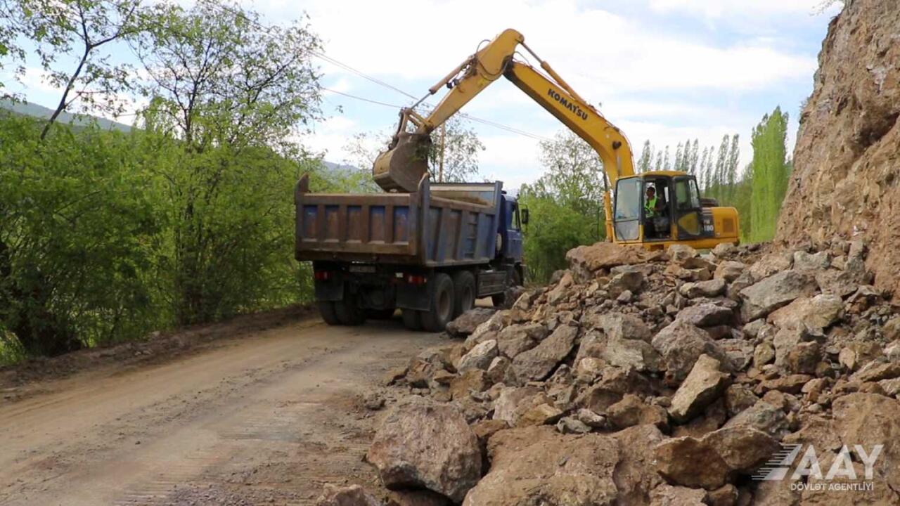 В Азербайджане приступили к реконструкции дороги Зурнабад-Гянджа-Молладжалилли