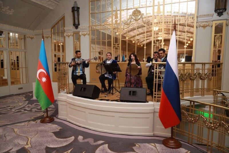 UNESCO üzrə Azərbaycan Milli Komissiyasının dəstəyi ilə Sankt-Peterburq şəhərində “Azərbaycan muğamı” konsert tədbiri təşkil edilib