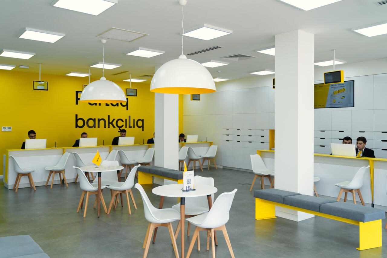 Yelo Bank открыл новый цифровой филиал в Забрате!