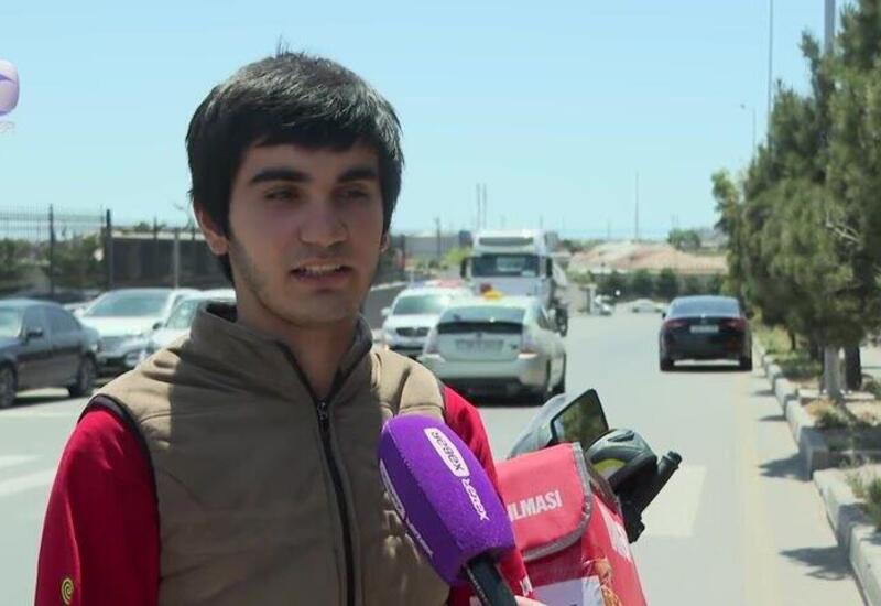 Yazısı ilə sosial şəbəkələrdə gündəm olan kuryer danışdı
