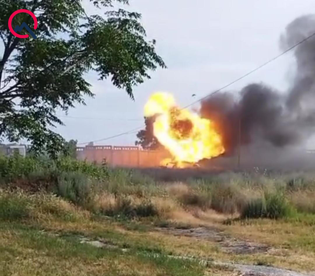 Qaz balonu partladı, avtomobil yandı