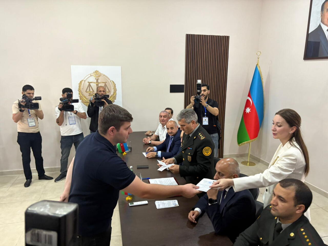 Сотрудники омбудсмена приняли участие в процессе исполнения распоряжения о помиловании