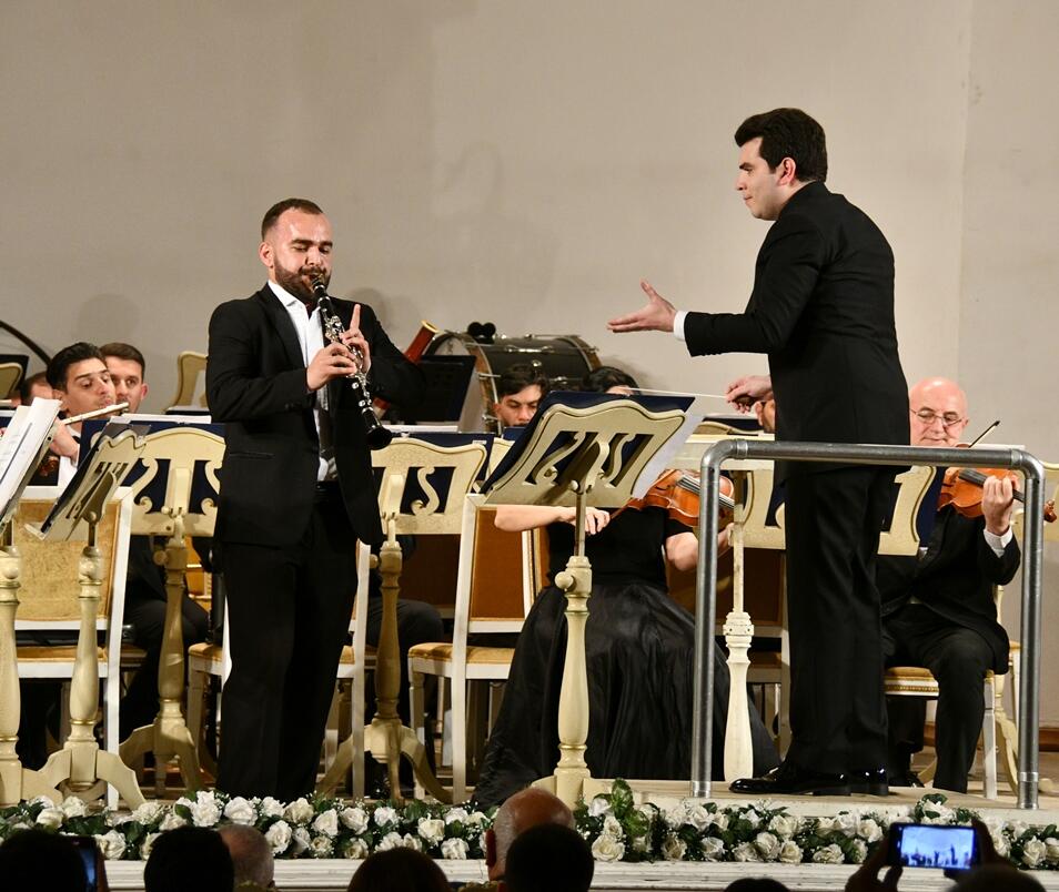 В Баку впервые прозвучал Третий фортепианный концерт "Ave Maria" Алемдара Гараманова