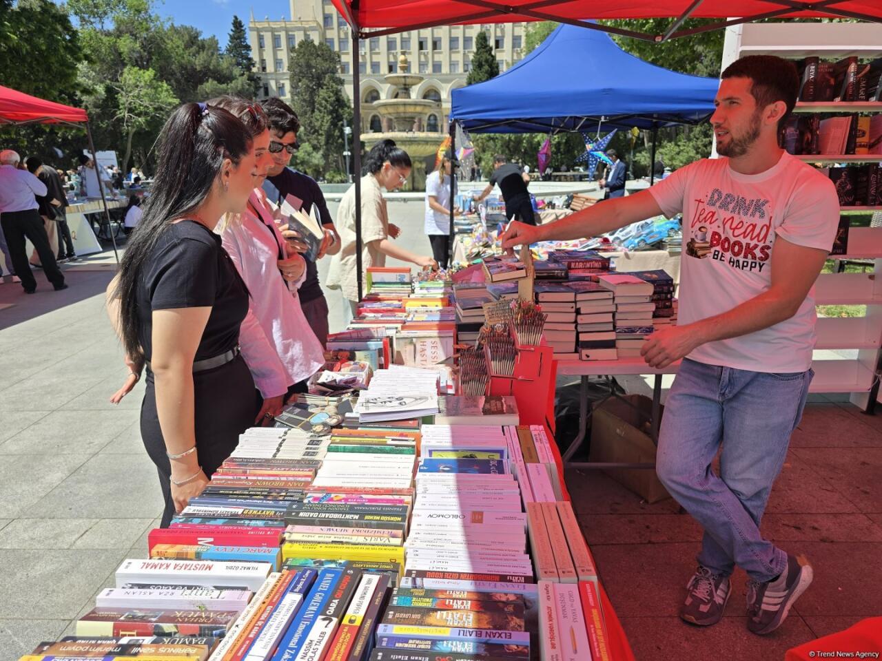 В Баку проходит IV Фестиваль литературы и книги тюркского мира