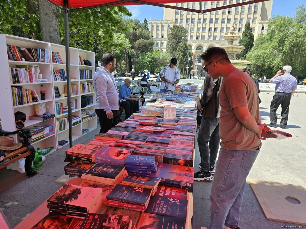 В Баку проходит IV Фестиваль литературы и книги тюркского мира