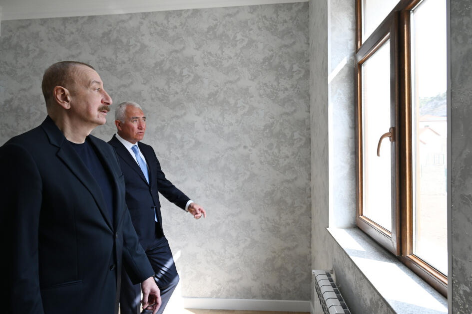 Президент Ильхам Алиев принял участие в открытии села Бейлик Лачинского района