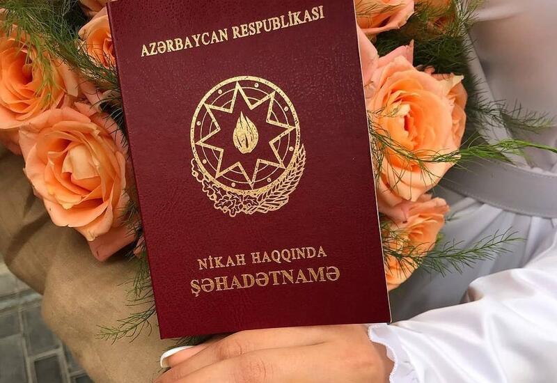 25.05.2025-də neçə nəfər evlənib?