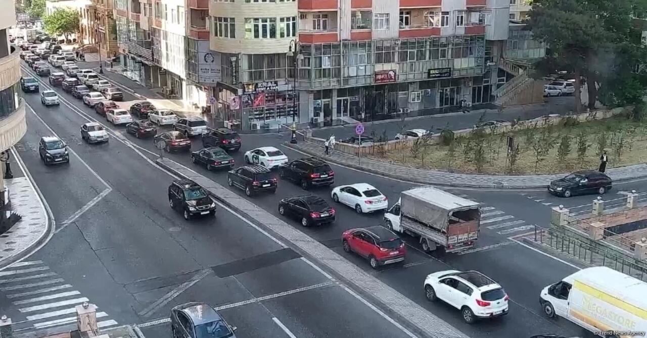 Paytaxtın bir sıra yollarında tıxac var