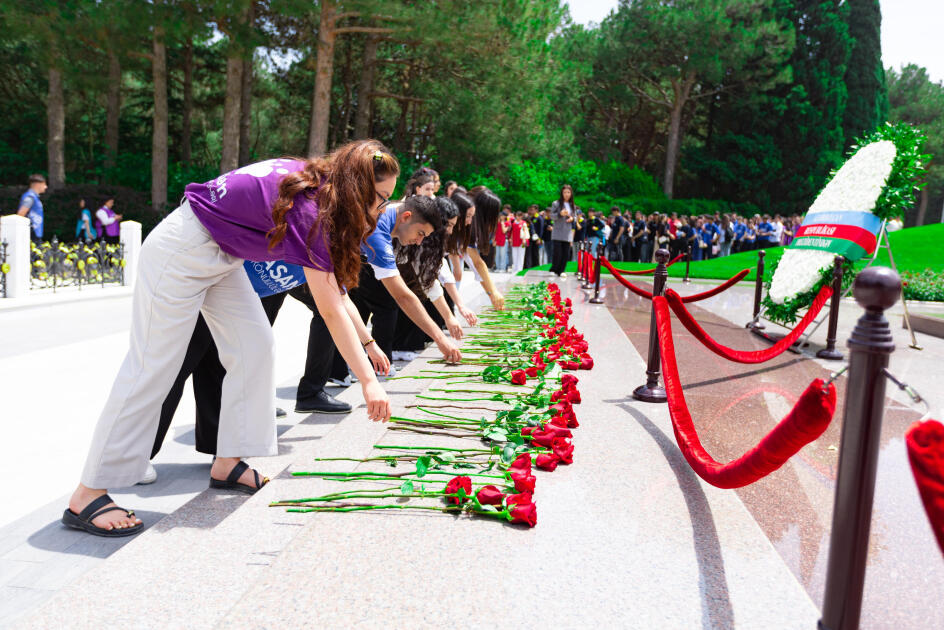 Azərbaycan Könüllü Təşkilatları İttifaqı 28 May - Müstəqillik Günü ilə bağlı silsilə tədbirlər keçirib