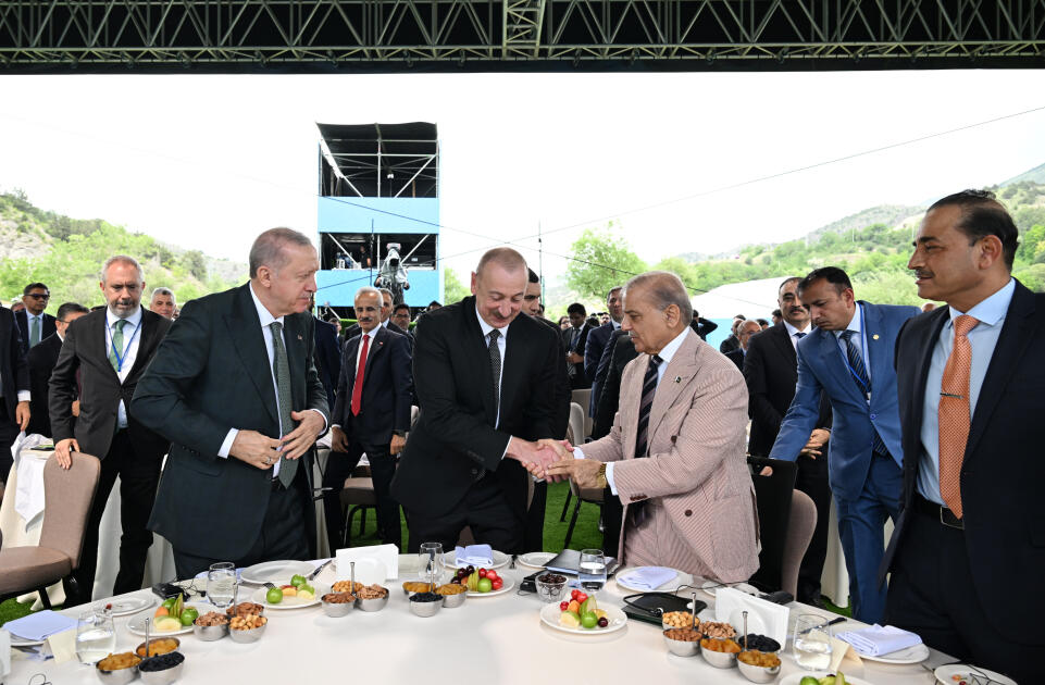 Президенты Азербайджана и Турции, премьер-министр Пакистана приняли участие в концерте, посвященном Дню независимости, в Лачине