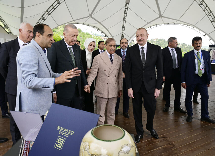 Президент Ильхам Алиев, Президент Реджеп Тайип Эрдоган и премьер-министр Мухаммад Шахбаз Шариф побывали в прогулочной зоне в городе Лачин