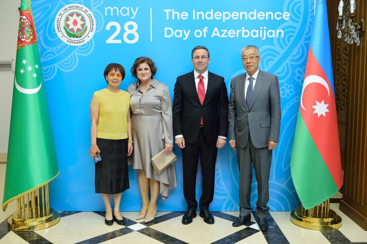 Türkmənistanda 28 May - Müstəqillik Günü qeyd olunub