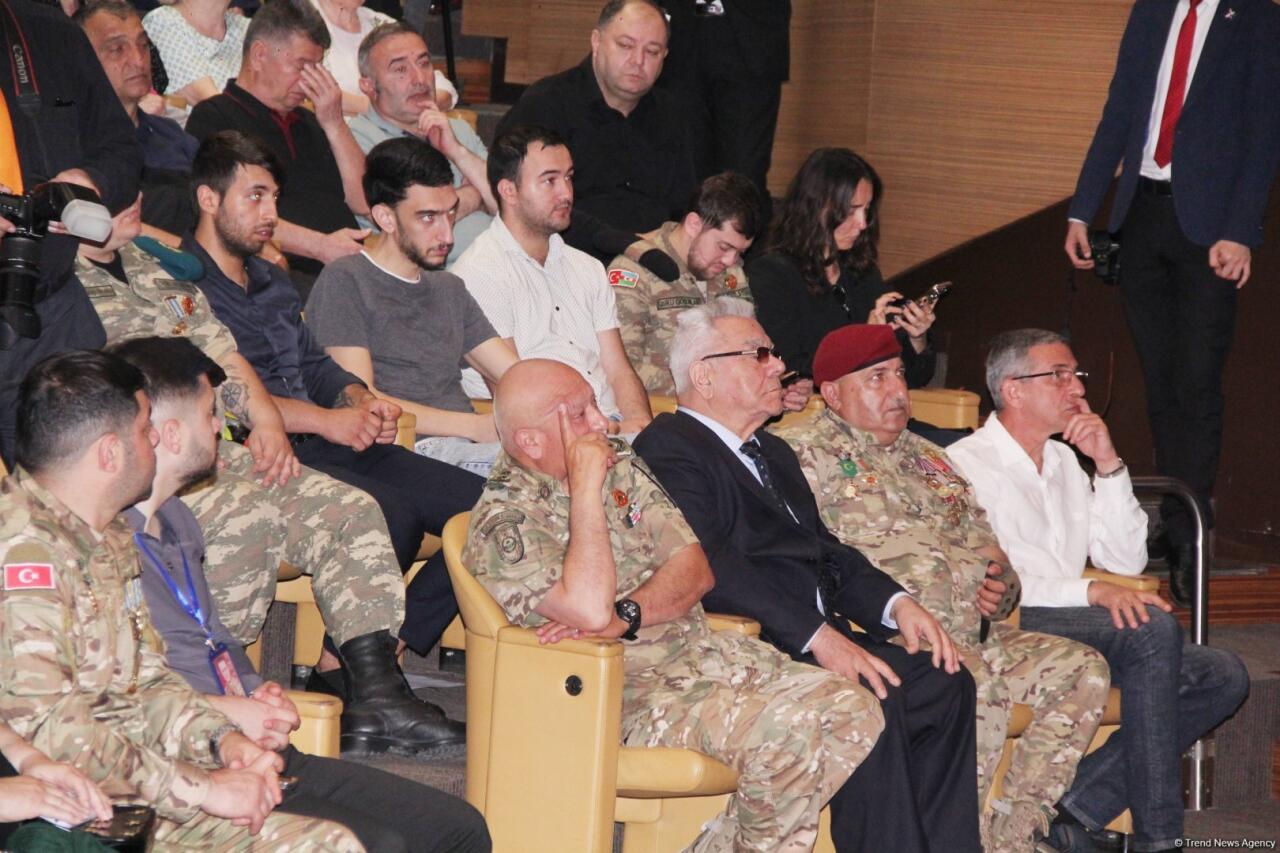 В Баку прошел вечер памяти героя Карабахской войны