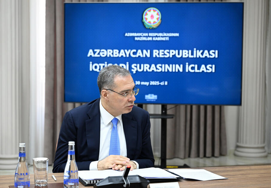 İqtisadi Şuranın növbəti iclası keçirilib