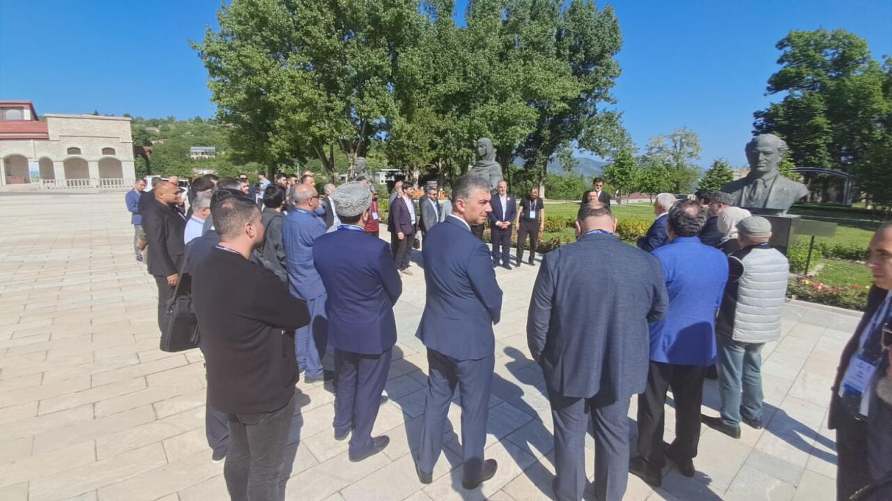 Türkiyə və Gürcüstandan olan din xadimləri Şuşa şəhəri ilə tanış olublar