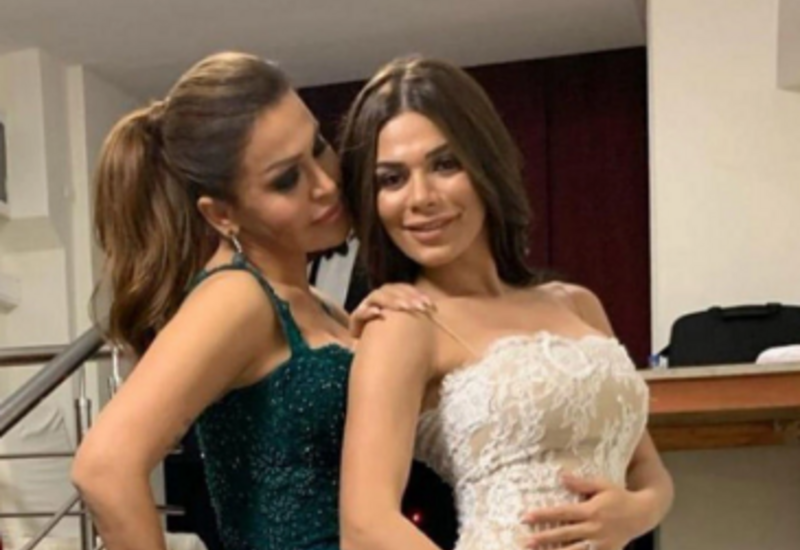 Aysun oxudu, Rəqsanə