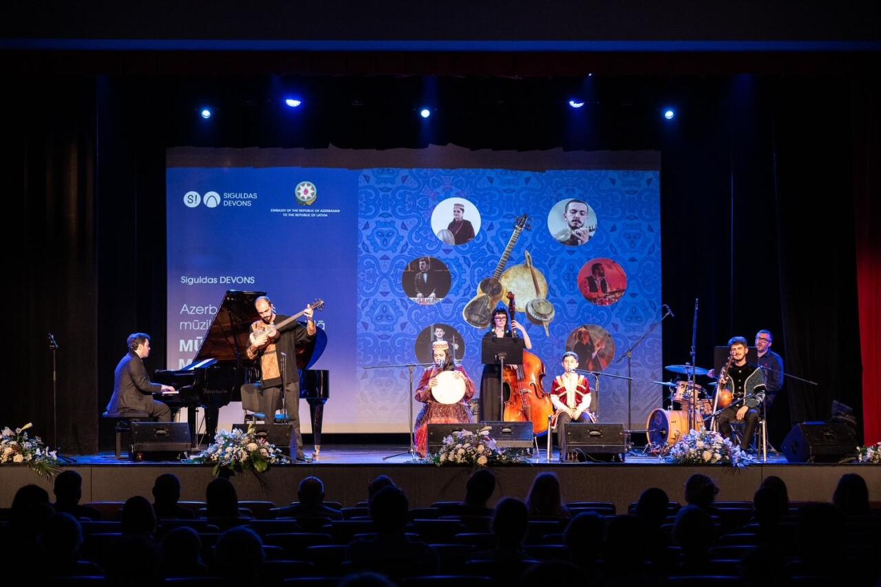 Latviyada “Konstitusiya və Suverenlik İli” çərçivəsində konsert keçirilib