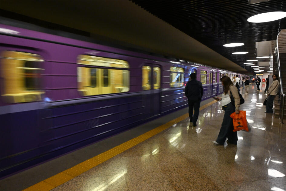 Добро пожаловать в Бакинский метрополитен: станция «8 Ноября»