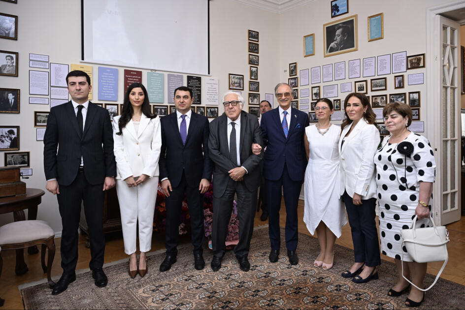 В Баку открылся Дом-музей народного поэта Расула Рзы