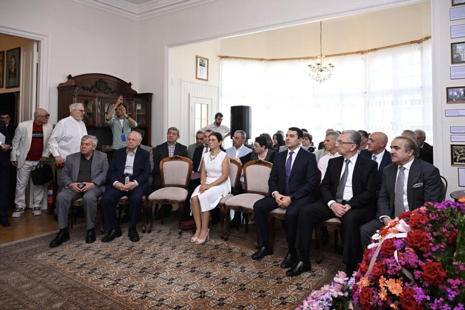 В Баку открылся Дом-музей народного поэта Расула Рзы