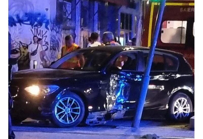 Во Франции автомобиль въехал в толпу футбольных фанатов