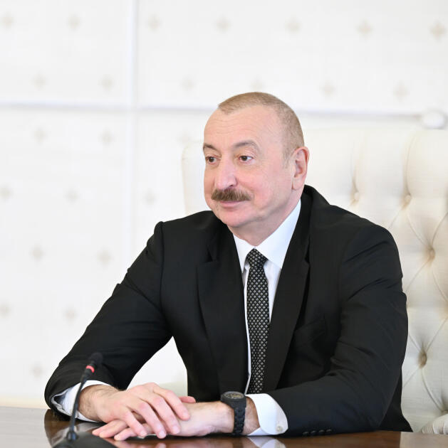 Президент Ильхам Алиев принял членов сборной Азербайджана, ставшей чемпионом мира по мини-футболу