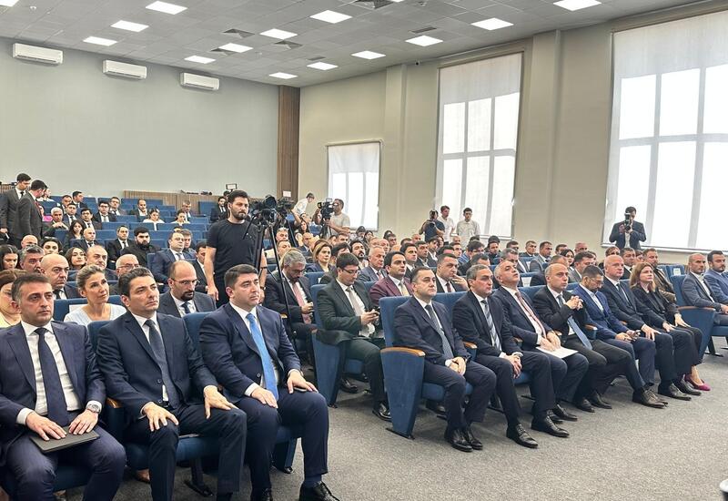 В Ханкенди проходит Карабахский форум образования и партнерства