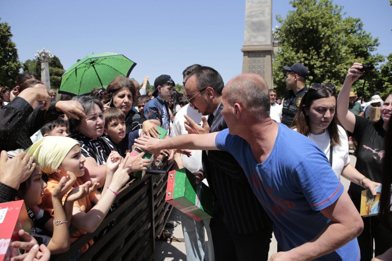 Международный день защиты детей отметили в Гяндже