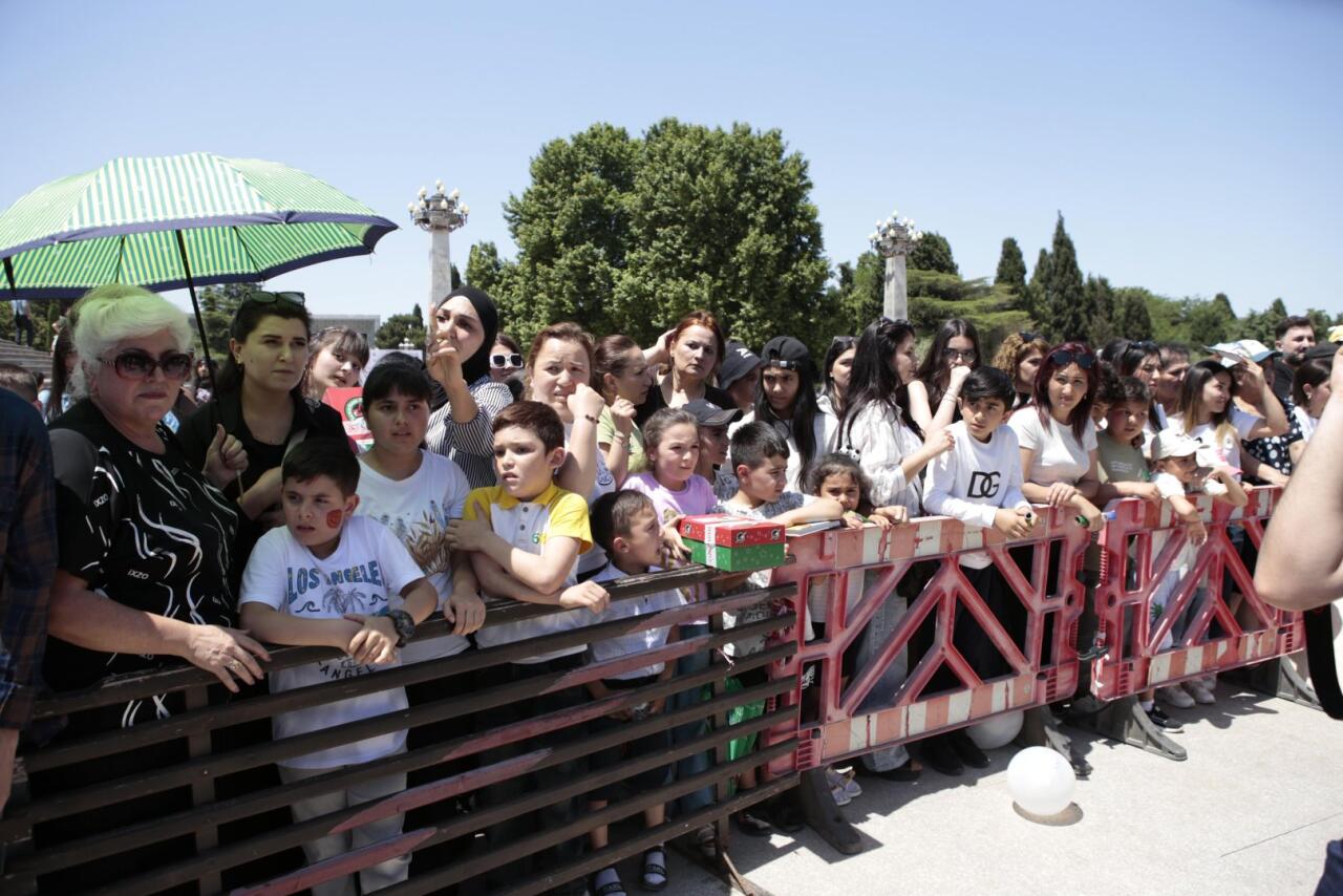 Международный день защиты детей отметили в Гяндже