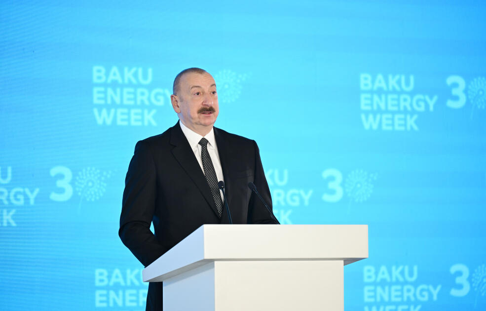 Президент Ильхам Алиев выступил на официальной церемонии открытия 30-й юбилейной выставки Caspian Oil and Gas, 13-й выставки Caspian Power и 30-го Baku Energy Forum