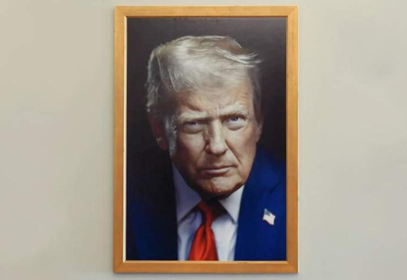 В Белом доме обновили официальный портрет Трампа