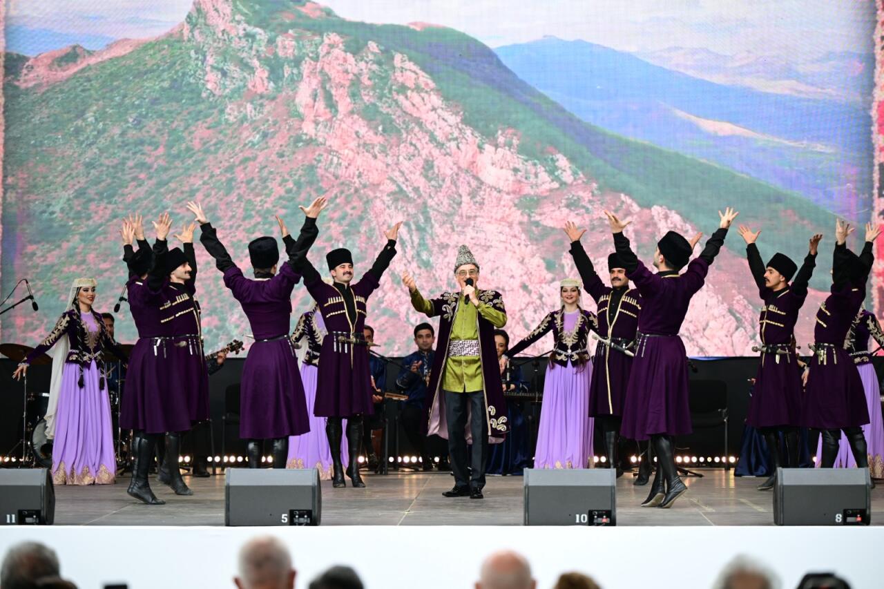 В рамках "Года культурной столицы СНГ" в Лачине состоялся гала-концерт