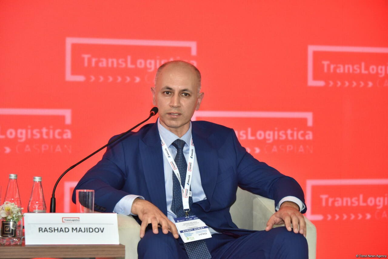 На TransLogistica Caspian обсудили развитие мультимодальных перевозок