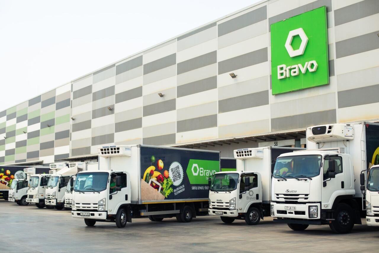 “PAŞA Holding” Qurban Bayramı münasibətilə şəhid övladlarına bayram sovqatları çatdırır