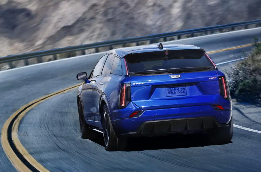 Кроссоверу Cadillac Optiq добавили V-версию
