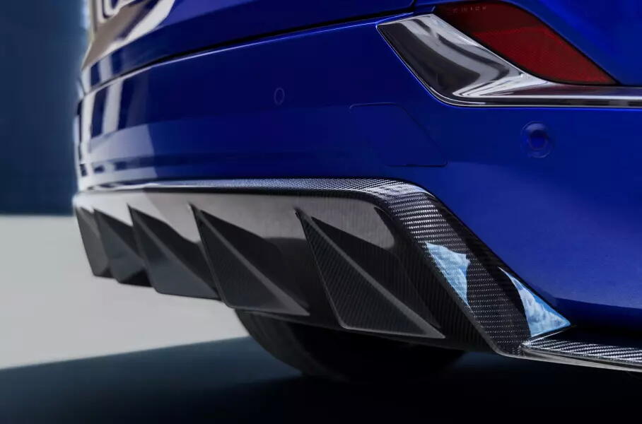 Кроссоверу Cadillac Optiq добавили V-версию