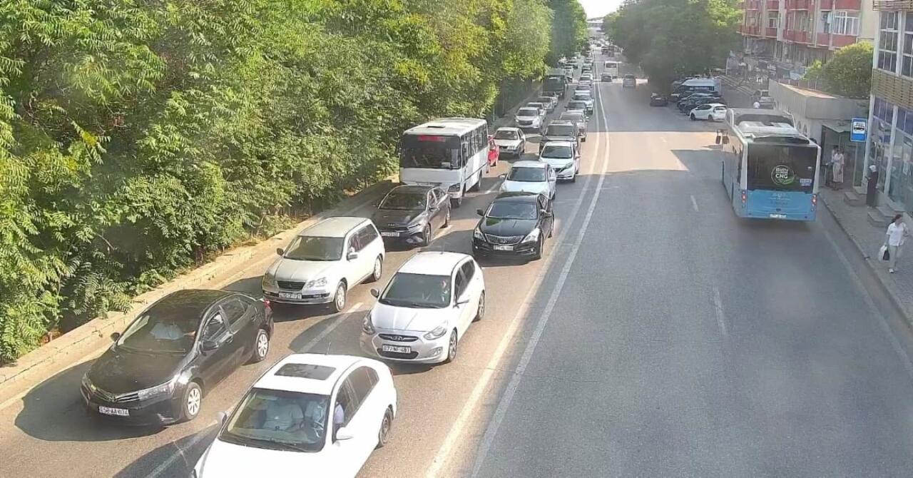 Paytaxtın bir sıra yollarında tıxac var