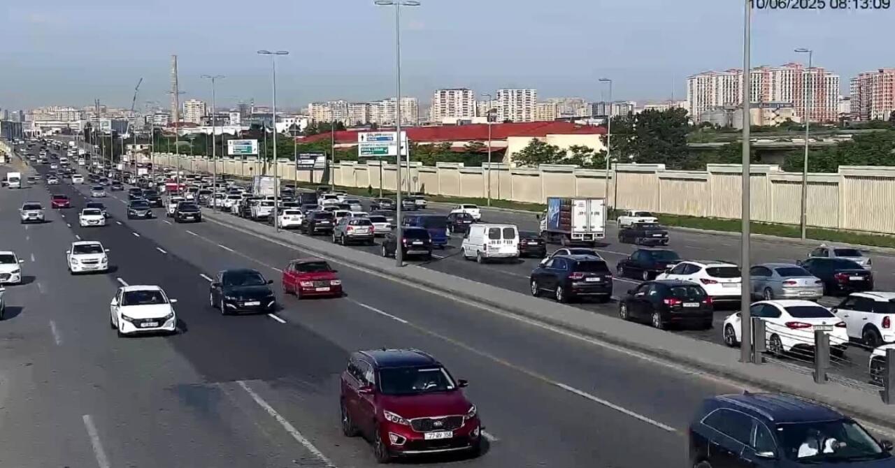 Paytaxtın bir sıra yollarında tıxac var