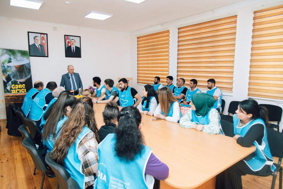 Heydər Əliyev Fondunun vitse-prezidenti Leyla Əliyevanın təşəbbüsü ilə Xızı rayonunda keçirilən “Gənc arıçı” layihəsinin təlim mərhələsi yekunlaşıb