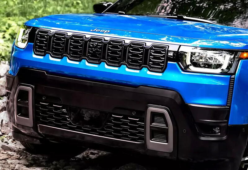 Шпионы раскрыли интерьер нового Jeep Cherokee