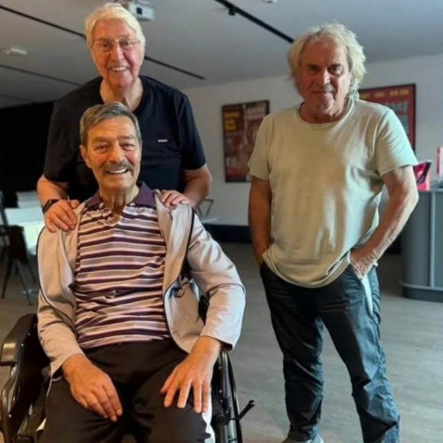 
Kadir İnanır aylar sonra belə görüntüləndi - FOTO
