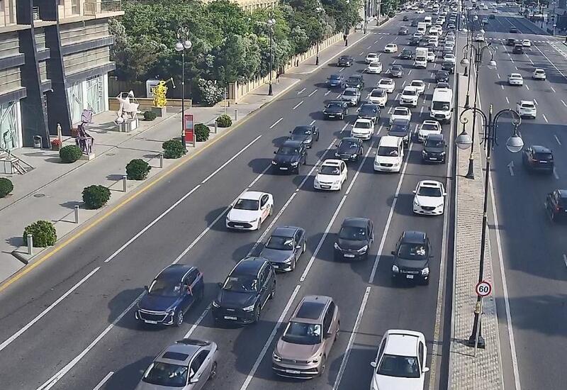 Paytaxtın bir sıra yollarında tıxac var