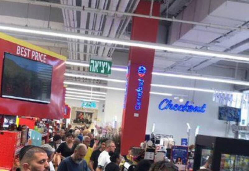 В Израиле массово скупают все продукты в магазинах