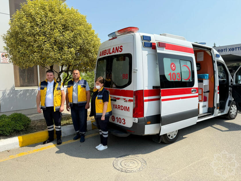 Daha bir qrup xarici ölkə vətəndaşı İrandan təxliyə edilib