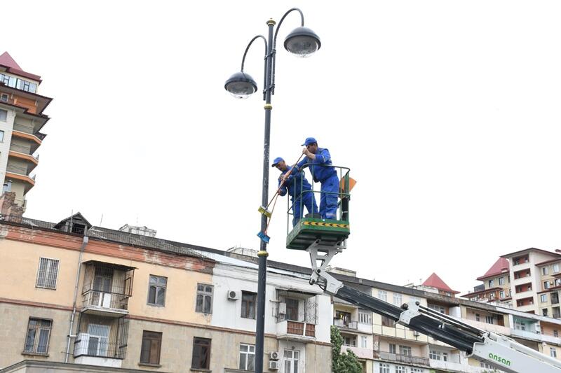 Paytaxtda növbəti geniş təmizlik işləri aparılıb
