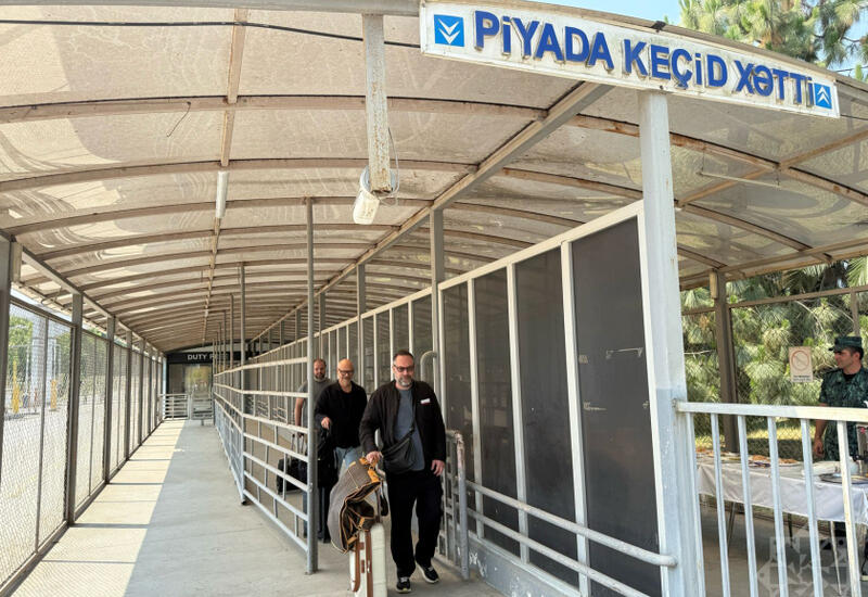 Daha bir qrup xarici ölkə vətəndaşı İrandan təxliyə edilib